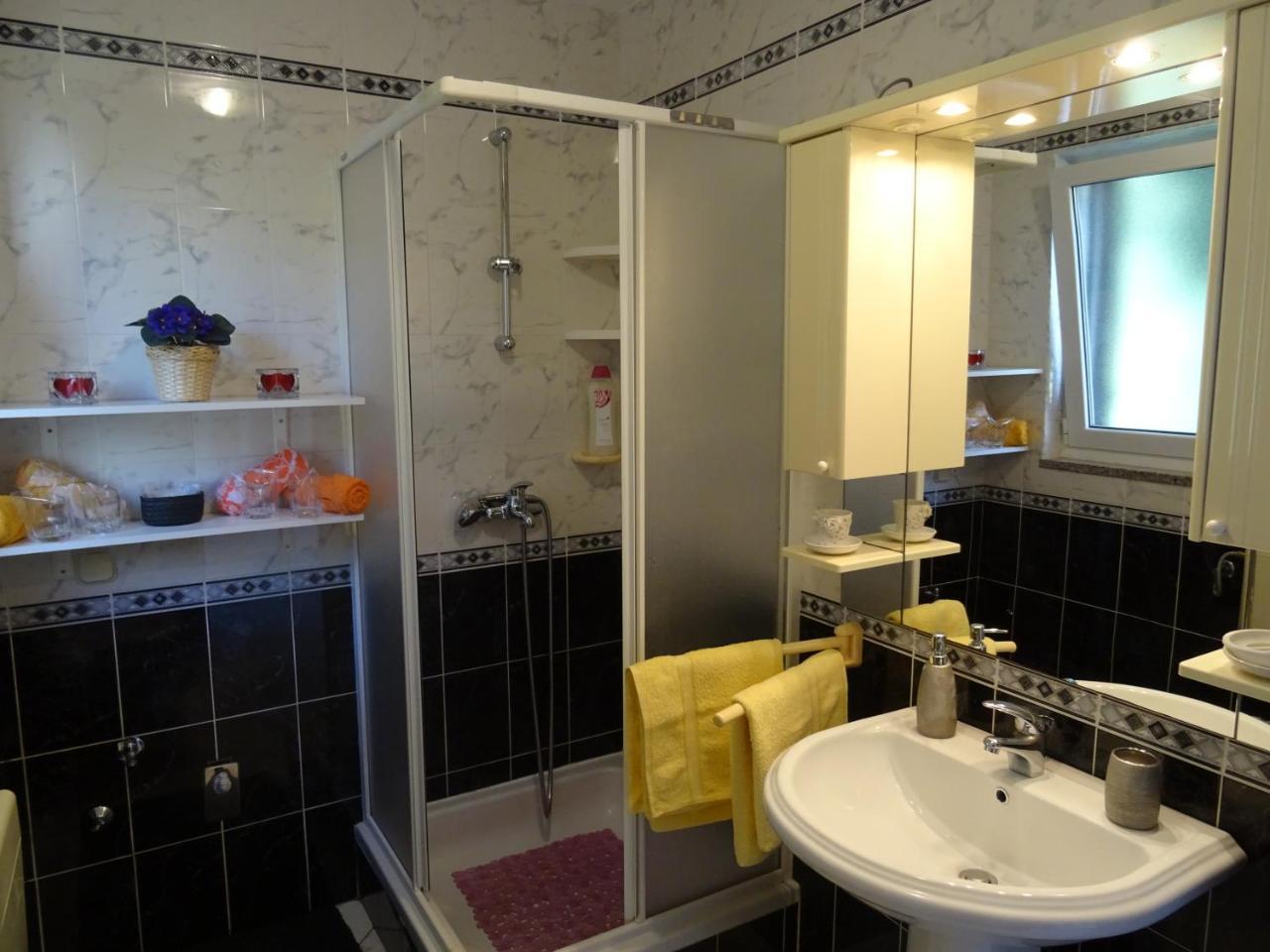 Apartman Lamia S Pogledom Na More Rijeka Exterior foto